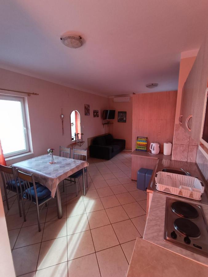 Studio Apartmani Zoric Šilo Εξωτερικό φωτογραφία